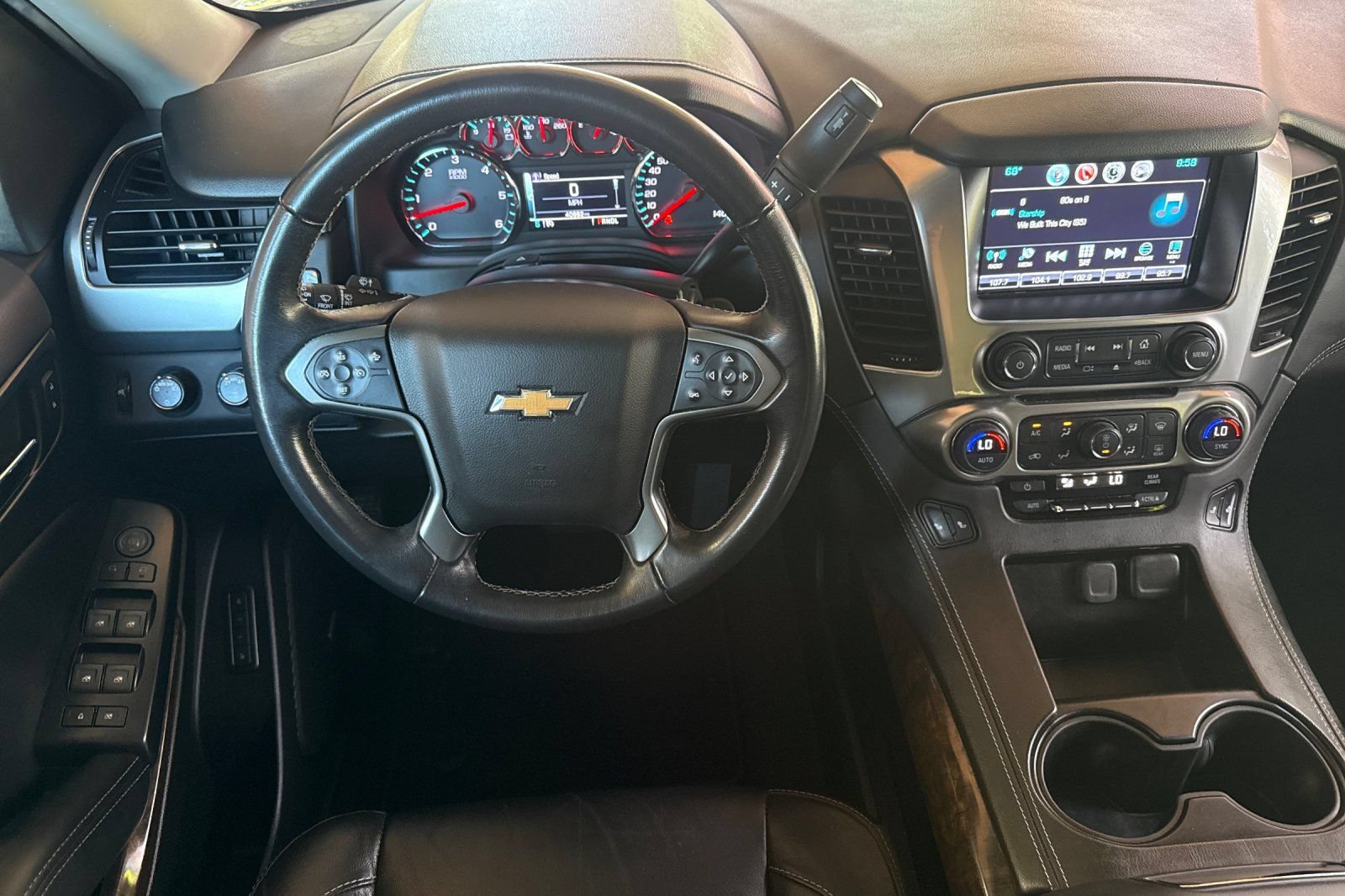 Used 2020 Chevrolet Tahoe LT AWD/4WD image 19