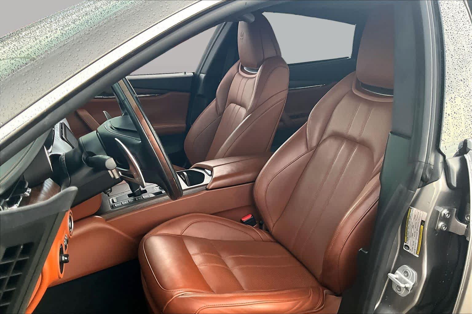 Used 2017 Maserati Quattroporte S GranSport Q4 AWD/4WD image 7