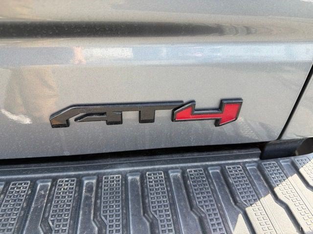 Used 2020 GMC Sierra 1500 AT4 w/ AT4 Premium Package AWD/4WD image 9