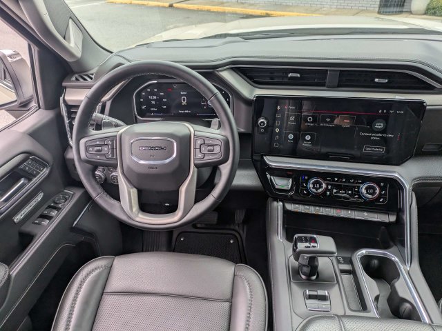 Used 2026 GMC Sierra 1500 Denali w/ Denali Reserve Package AWD/4WD image 18
