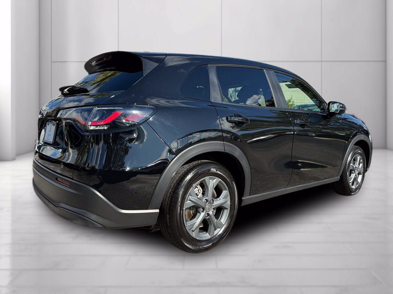 Certified 2026 Honda HR-V LX image 4
