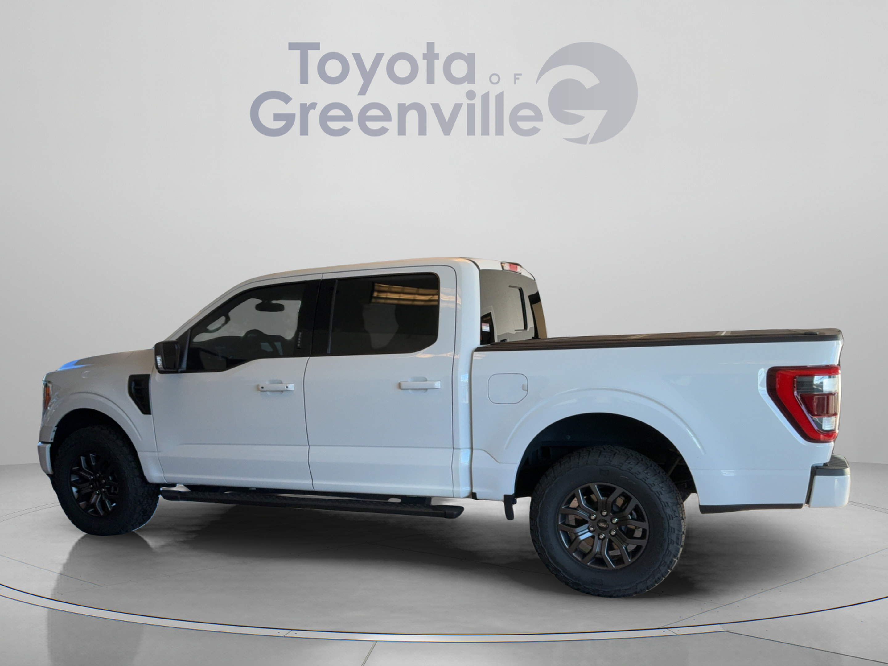 Used 2022 Ford F150 XLT w/ Equipment Group 302A High AWD/4WD image 2