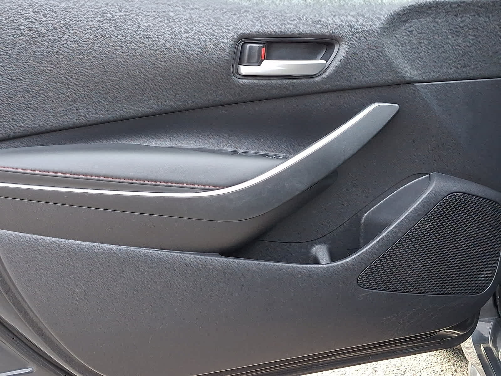 Certified 2024 Toyota Corolla SE FWD image 15