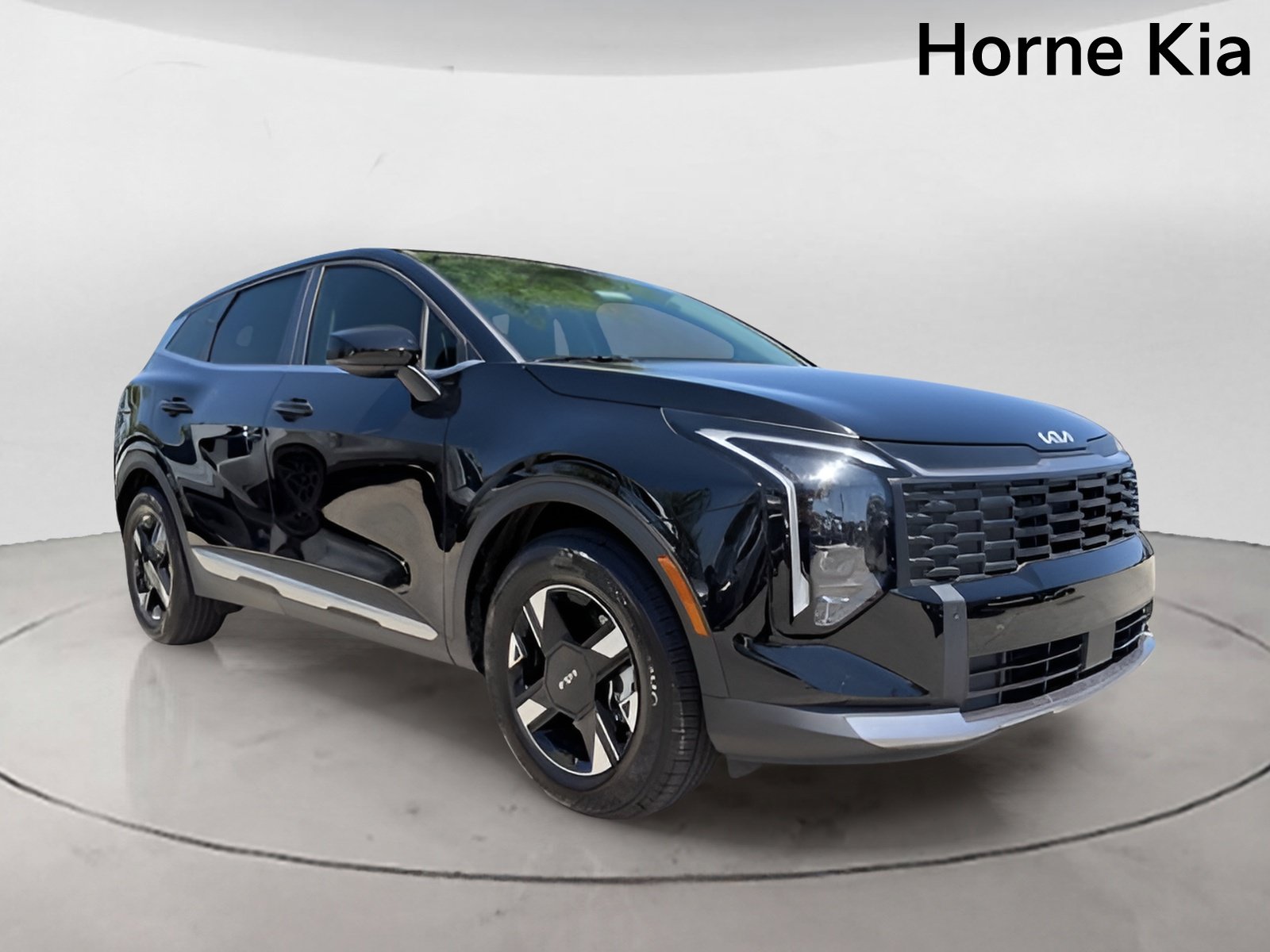 New 2026 Kia Sportage LX FWD image 2