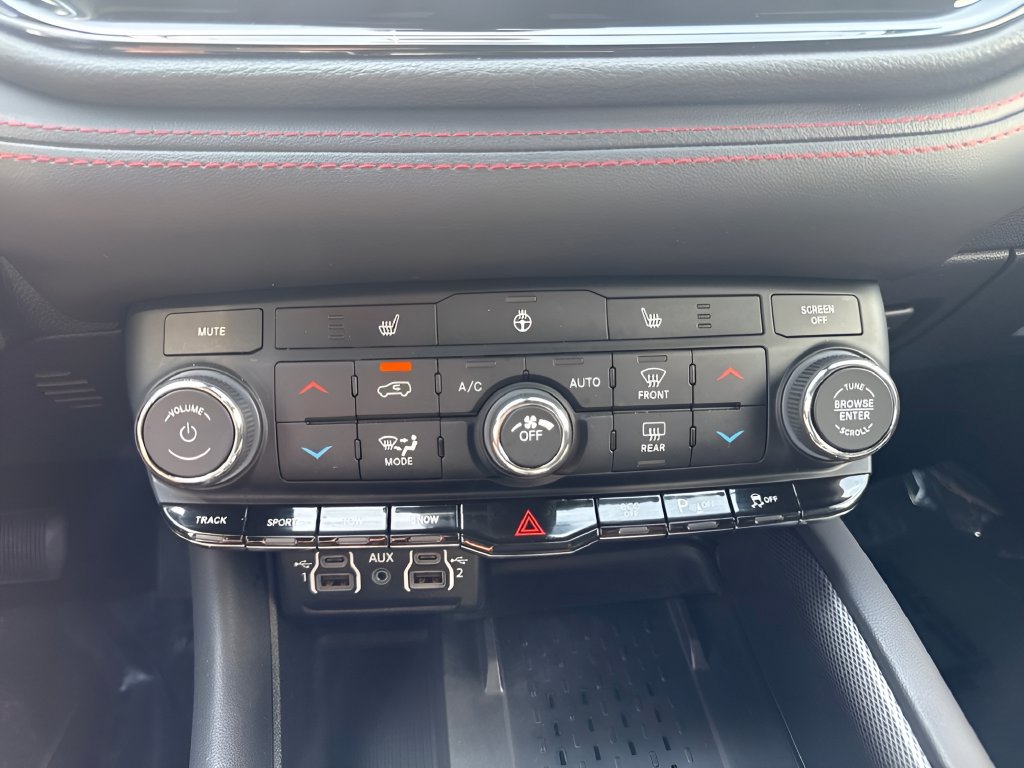 Used 2026 Dodge Durango GT w/ Tow 'N Go Package AWD/4WD image 15