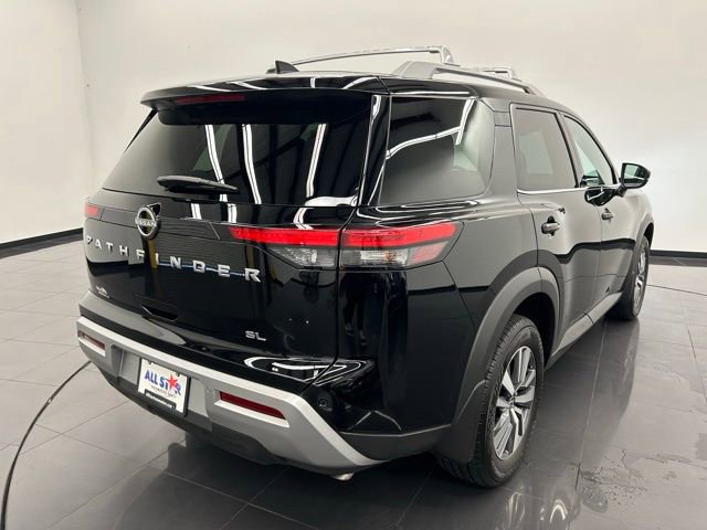 Certified 2024 Nissan Pathfinder SL image 8