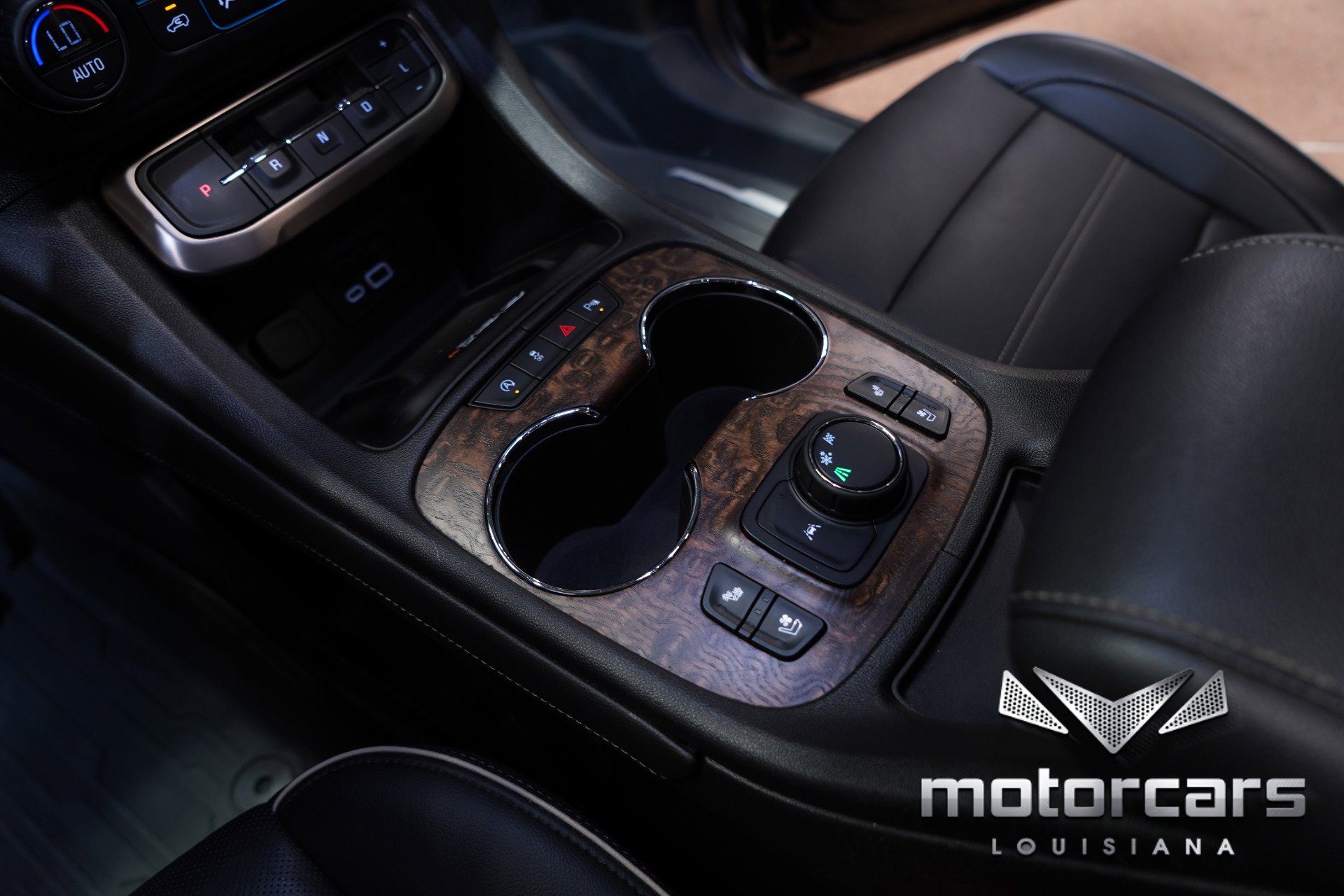 Used 2021 GMC Acadia Denali w/ Denali Technology Package image 40