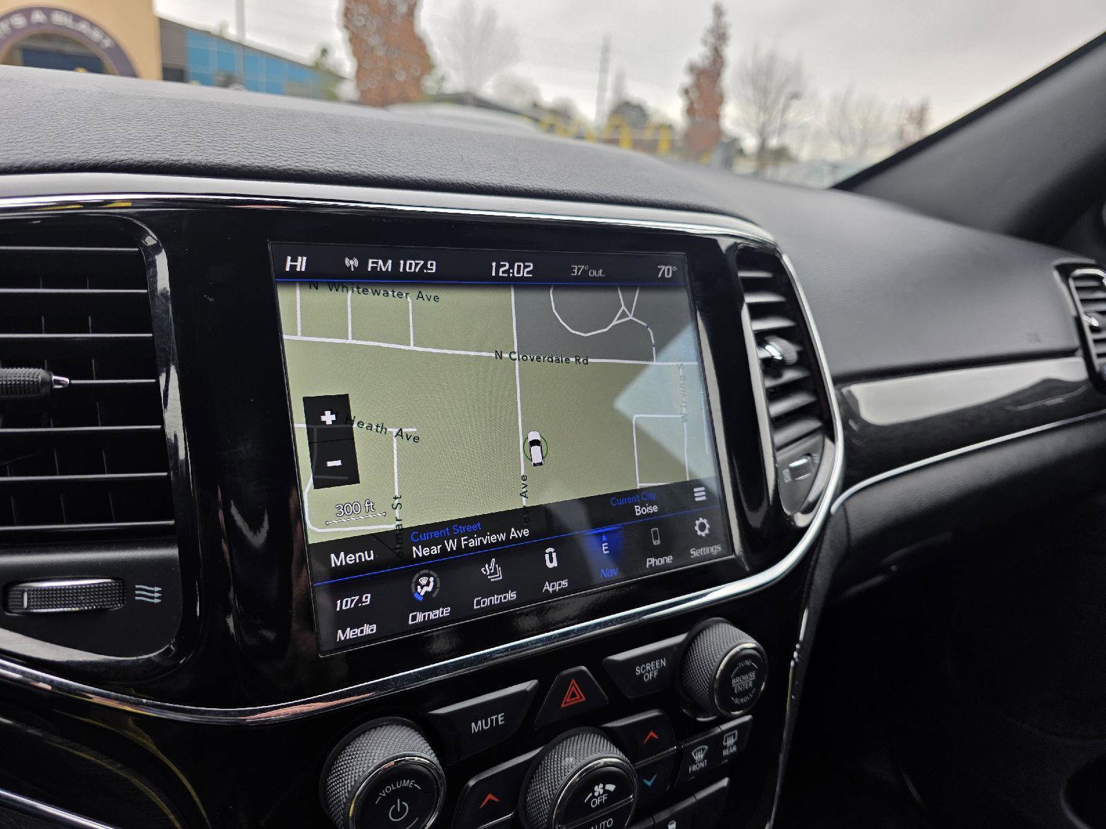 Used 2020 Jeep Grand Cherokee Trailhawk AWD/4WD image 15