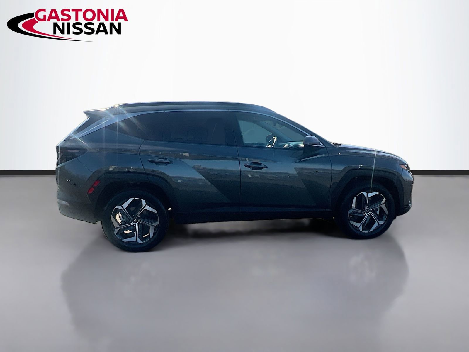 Used 2023 Hyundai Tucson Limited image 10