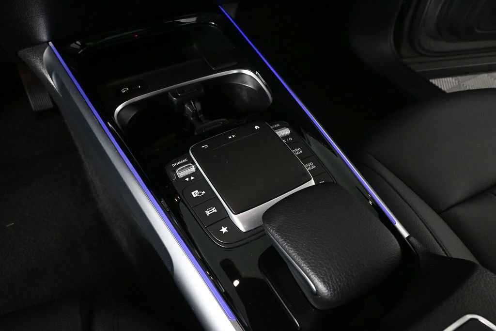 Certified 2022 Mercedes-Benz GLB 250 image 15
