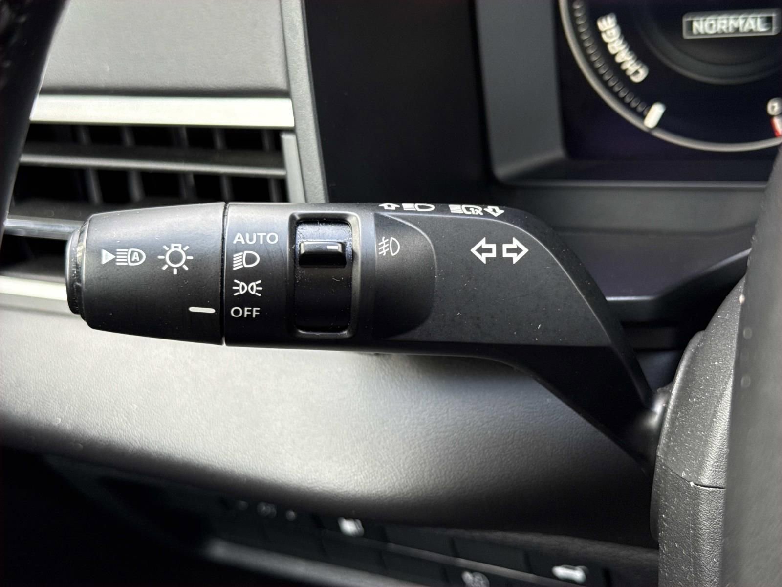 Used 2024 Mitsubishi Outlander Ralliart AWD/4WD image 16