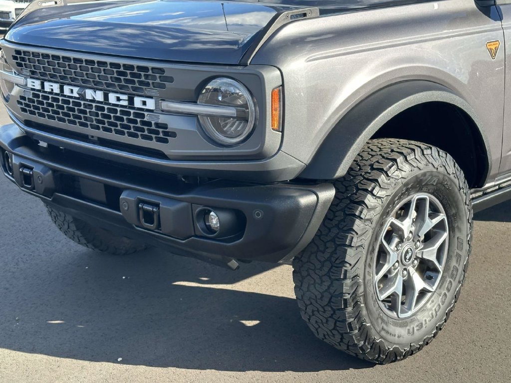 Used 2023 Ford Bronco Badlands AWD/4WD image 7
