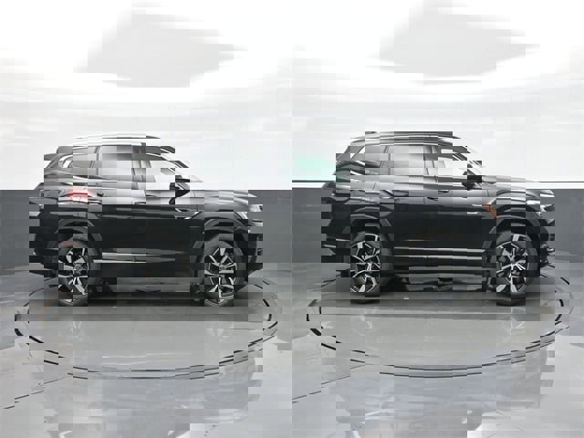 New 2026 Volkswagen Atlas SEL Premium R-Line image 8