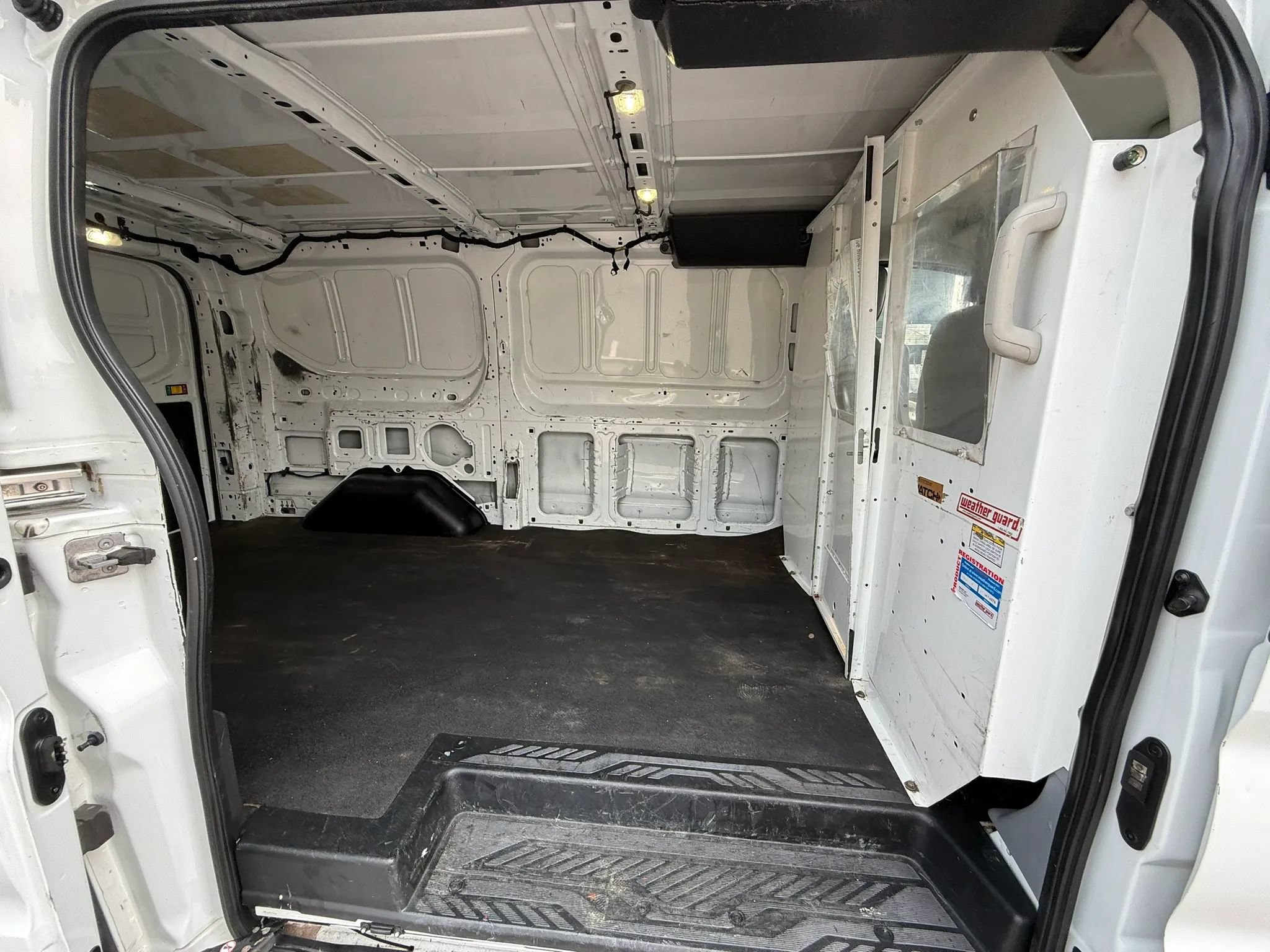 Used 2017 Ford Transit 150 130 Low Roof RWD image 28