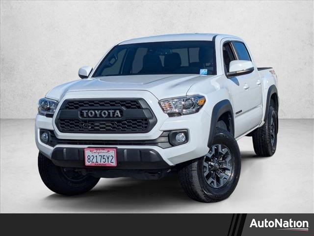 Used 2020 Toyota Tacoma TRD Off-Road image 1