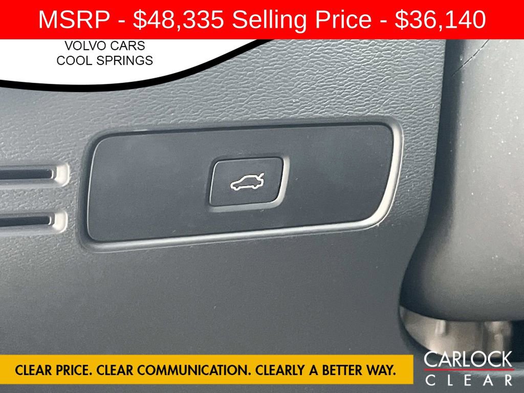 Used 2025 Volvo XC40 B5 Plus w/ Protection Package Premier image 27