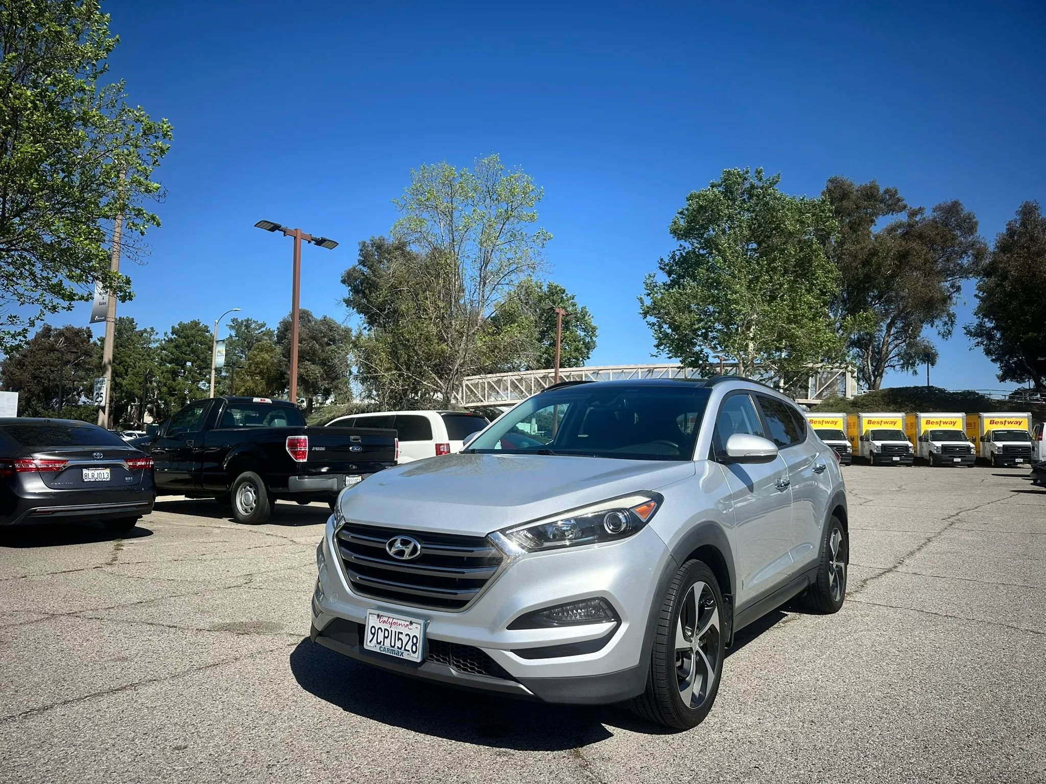 Used 2016 Hyundai Tucson Limited w/ Option Group 03 image 2