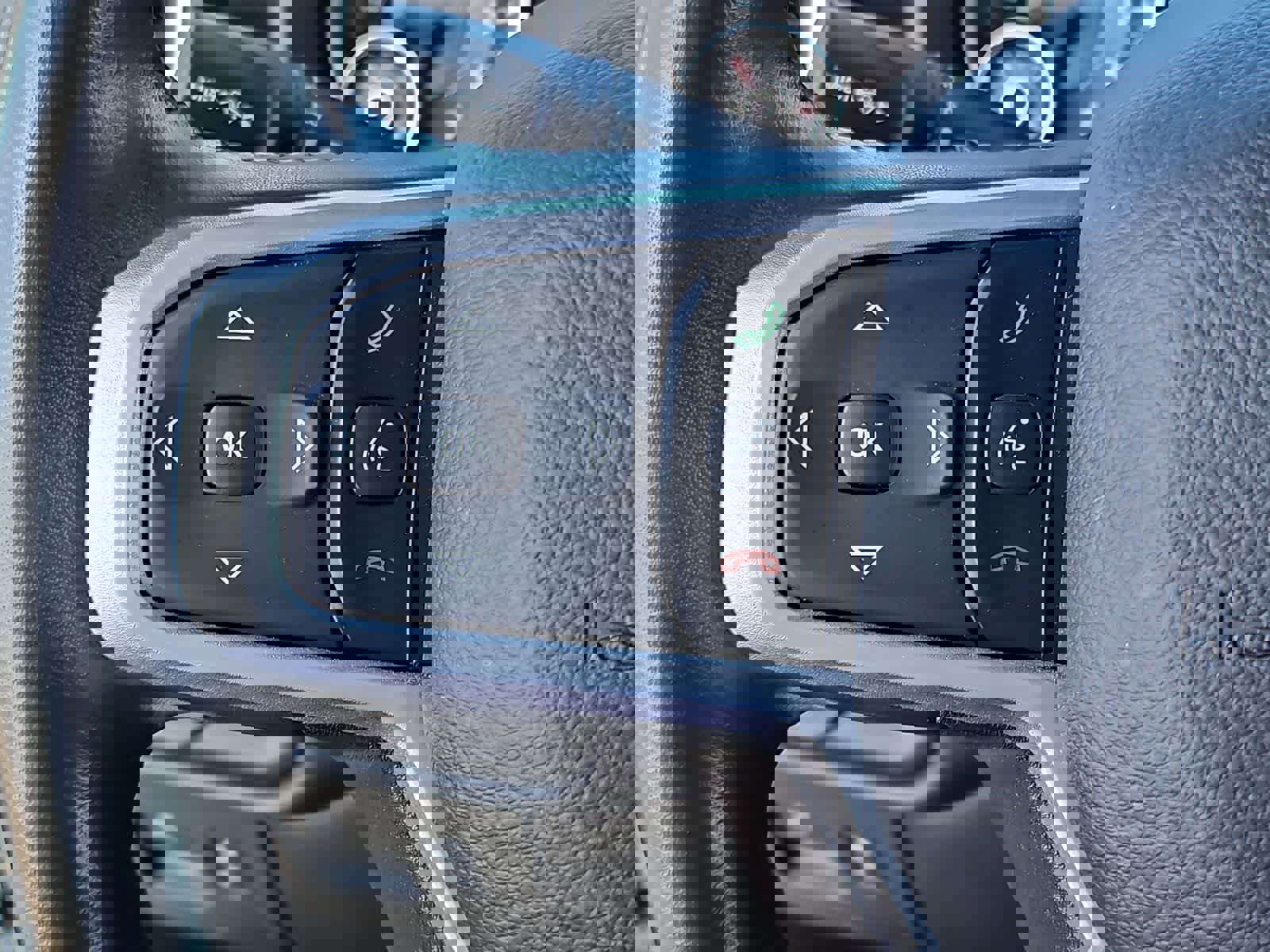 Used 2023 RAM 1500 Big Horn image 24