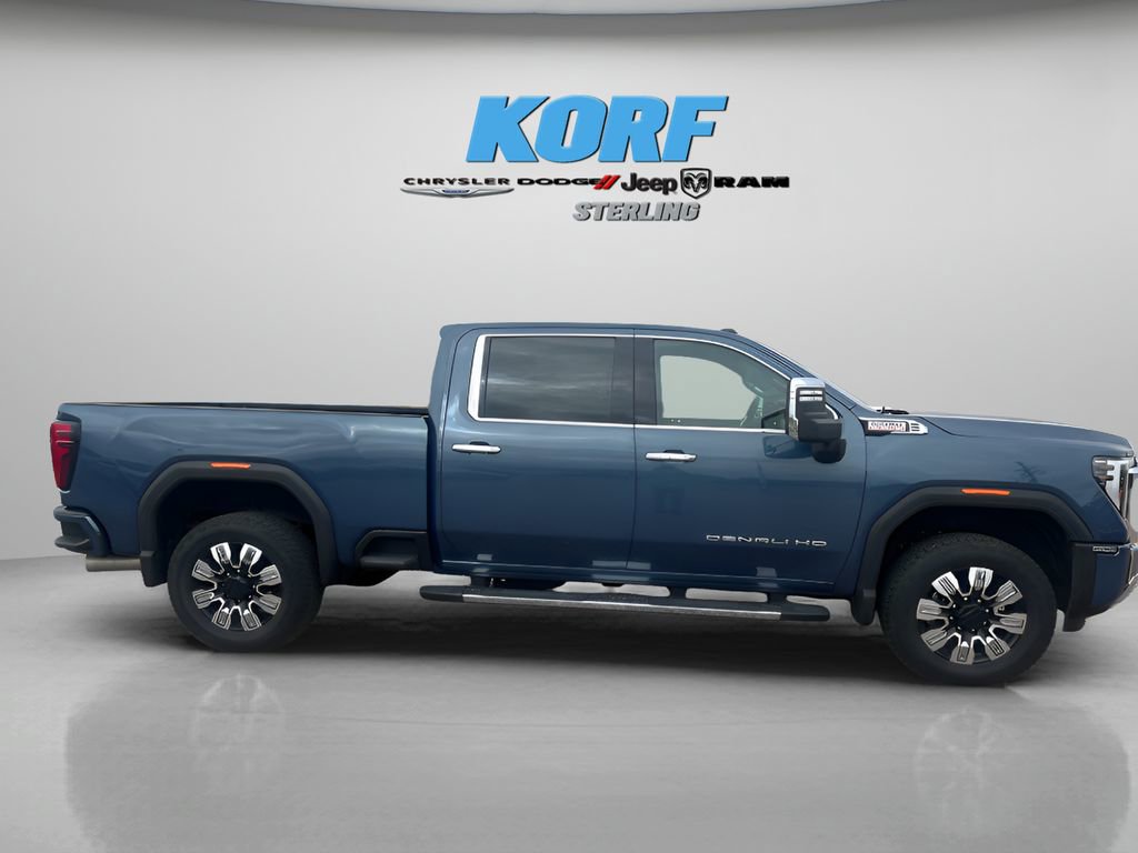 Used 2024 GMC Sierra 2500 Denali w/ Technology Package image 4