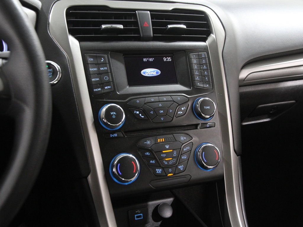 Certified 2018 Ford Fusion S image 9