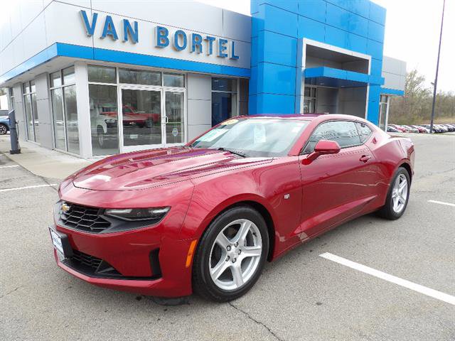 Certified 2021 Chevrolet Camaro LT RWD image 1