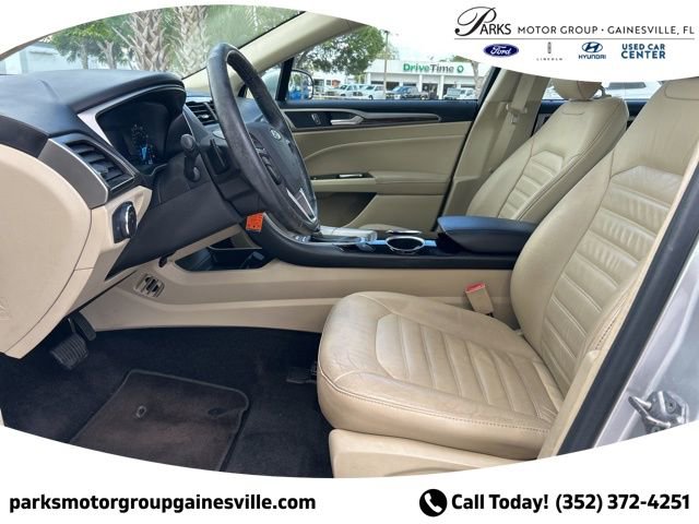 Used 2013 Ford Fusion SE FWD image 12