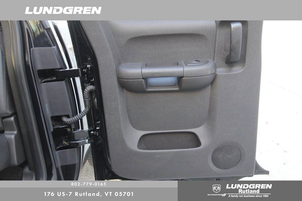 Used 2011 Chevrolet Silverado 2500 LTZ w/ LTZ Plus Package image 33