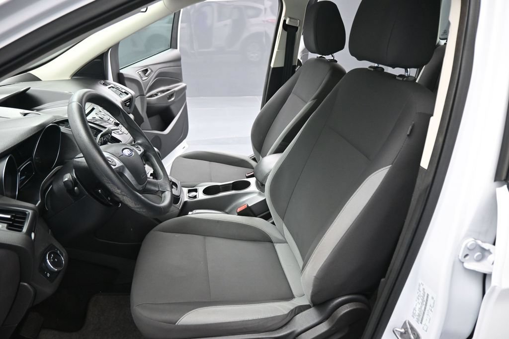 Used 2014 Ford Escape S FWD image 9
