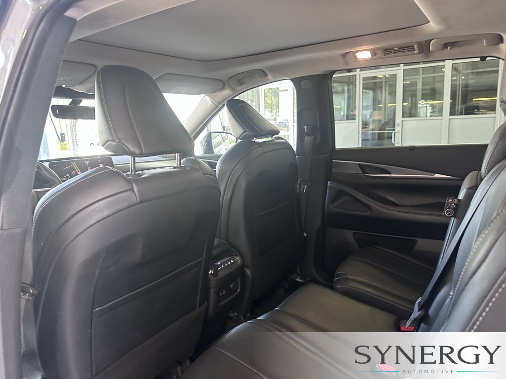 Certified 2023 INFINITI QX60 Luxe w/ Cargo Package AWD/4WD image 25