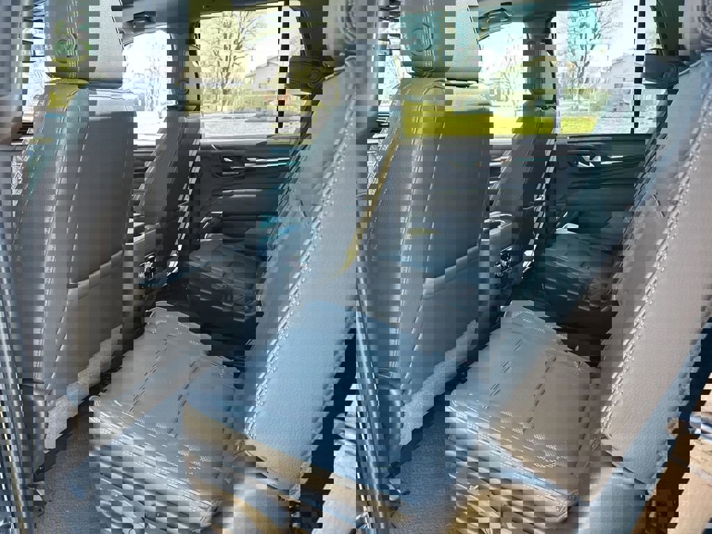 Used 2021 GMC Yukon Denali image 14