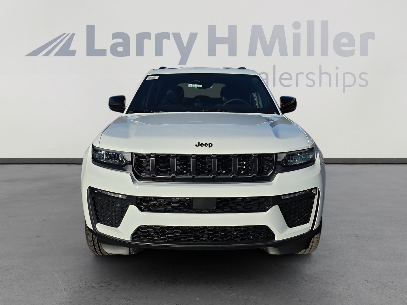 New 2026 Jeep Grand Cherokee Limited image 8