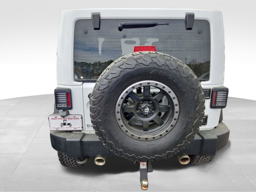 Used 2016 Jeep Wrangler Rubicon w/ Power Convenience Group image 6
