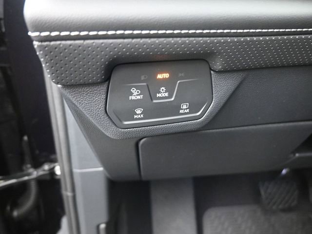 New 2026 Volkswagen Atlas SE image 21