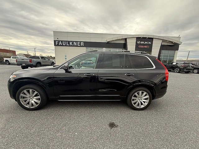 Used 2017 Volvo XC90 T6 Momentum w/ Vision Package image 6