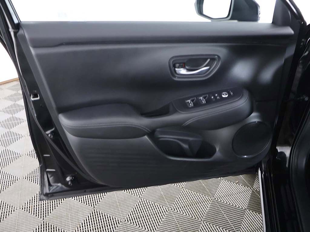 Certified 2026 Honda HR-V EX-L image 23