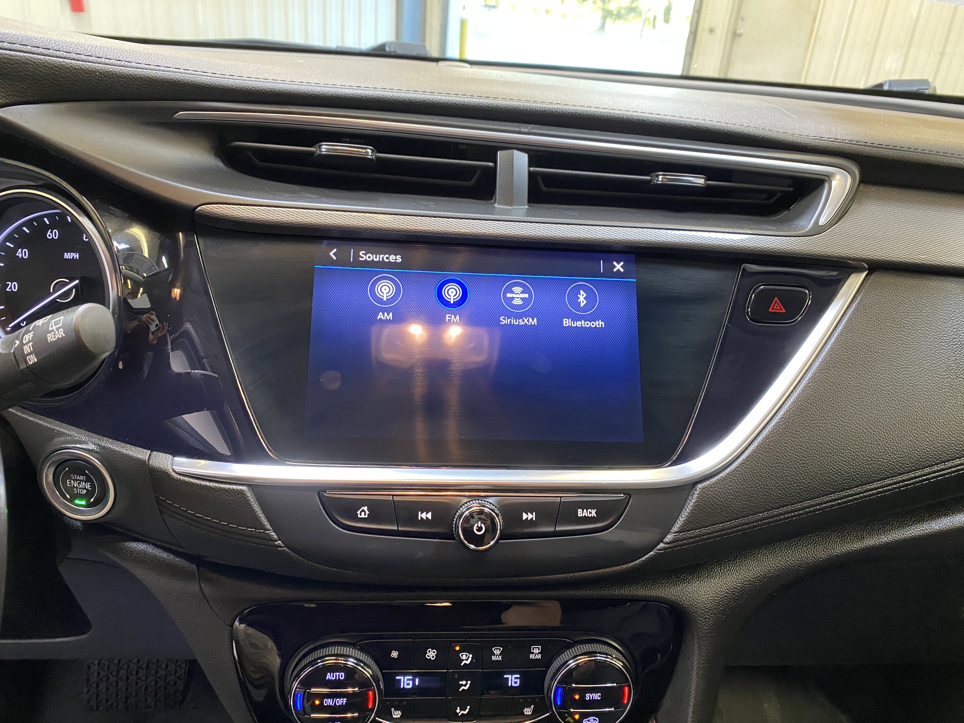 Used 2020 Buick Encore GX Select w/ Sport Touring Package image 38