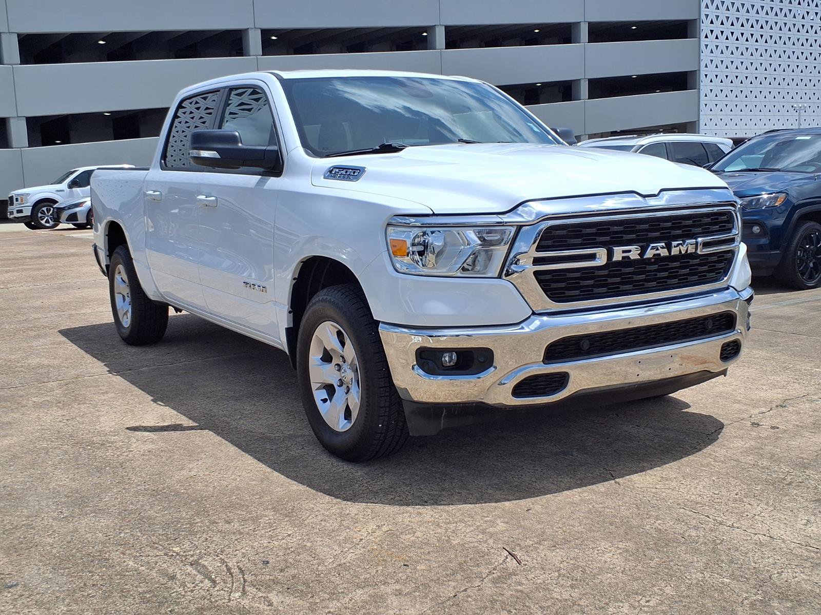 Used 2022 RAM 1500 Big Horn AWD/4WD image 2
