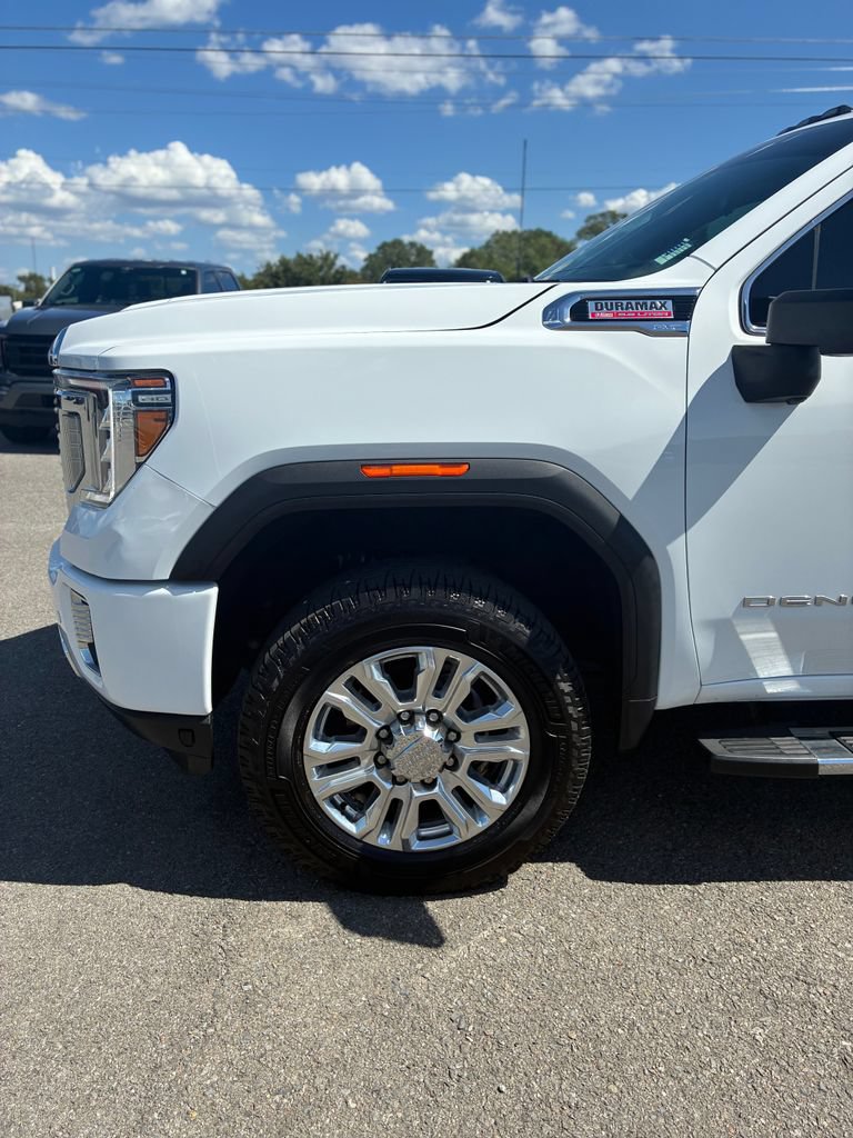 Used 2022 GMC Sierra 2500 Denali w/ Denali Ultimate Package AWD/4WD image 16