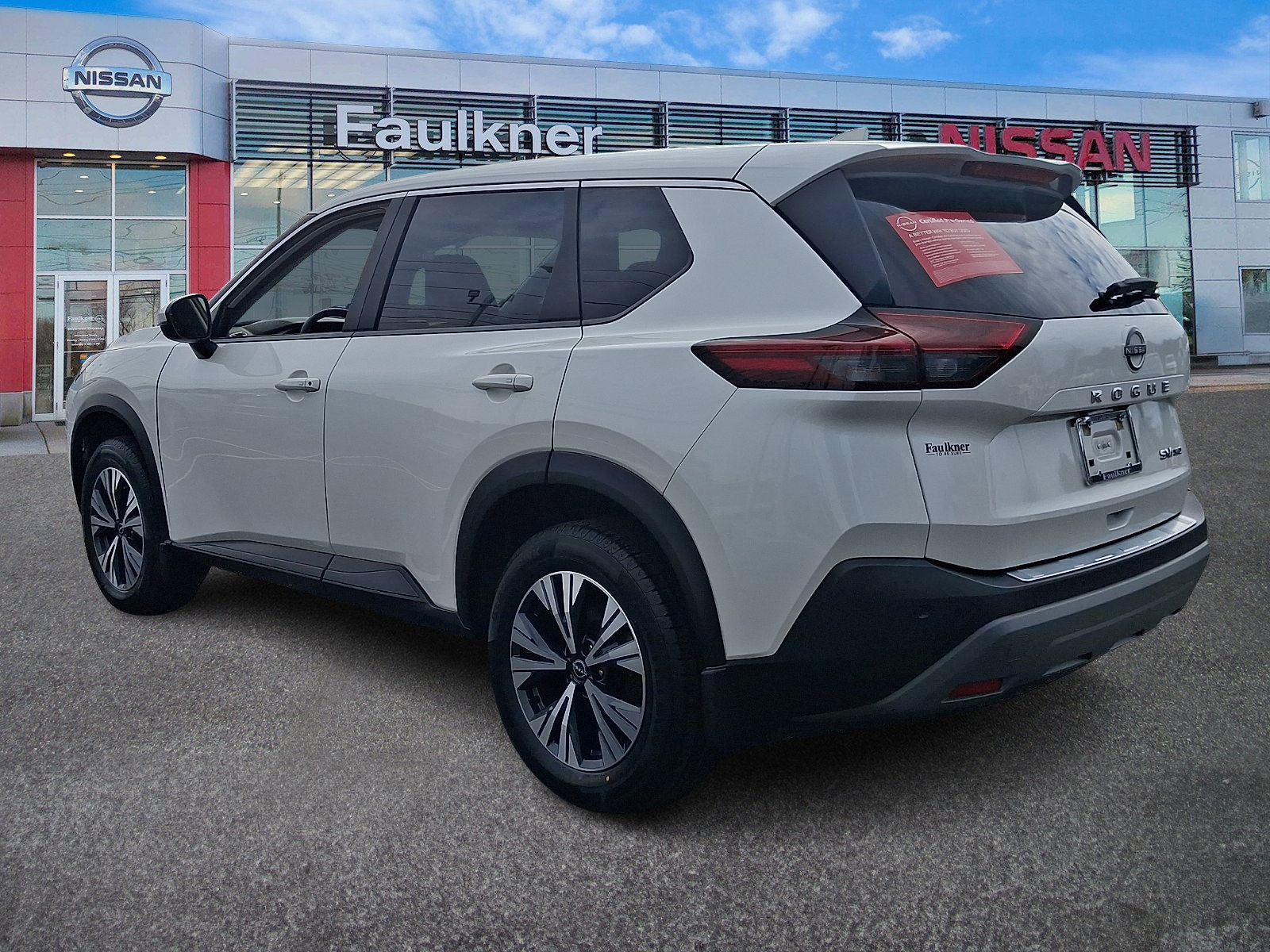 Certified 2023 Nissan Rogue SV image 4