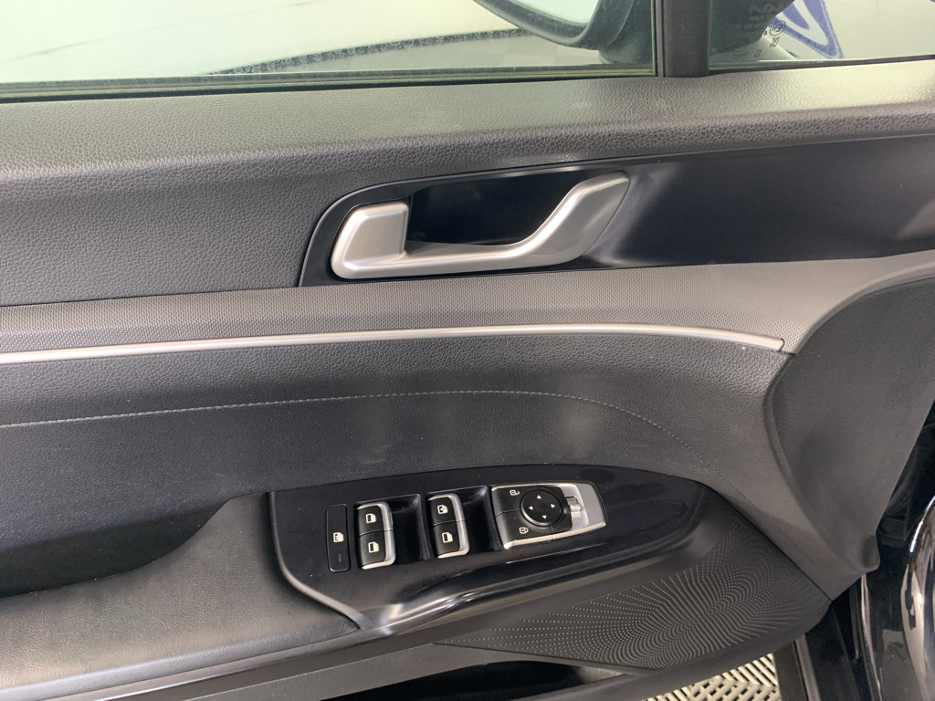 Used 2023 Kia K5 LXS FWD image 14