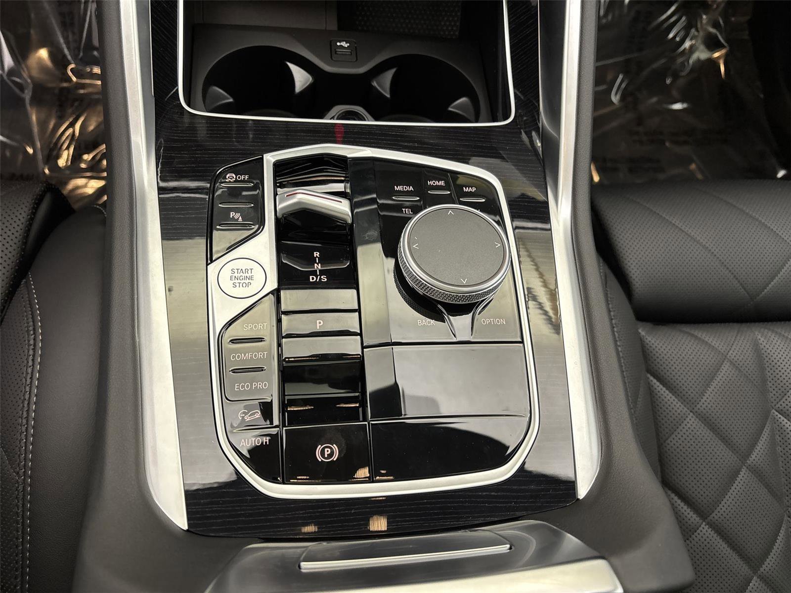 New 2026 BMW X6 xDrive40i image 23