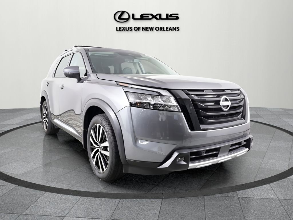Used 2023 Nissan Pathfinder Platinum w/ Lighting Package (N93)