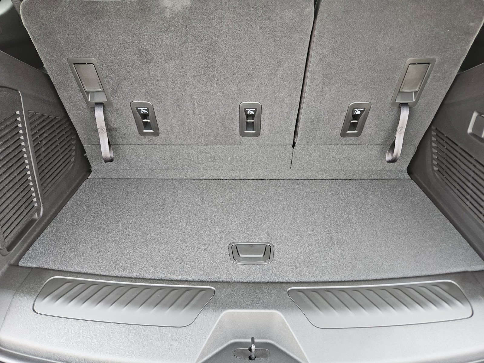 New 2026 Chevrolet Tahoe LS RWD image 22