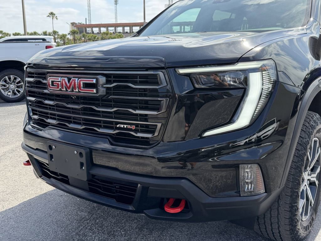 Certified 2024 GMC Acadia AT4 w/ LPO, Floor Liner Package AWD/4WD image 10