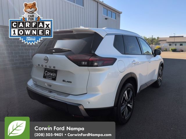Used 2025 Nissan Rogue SL w/ SL Premium Package AWD/4WD image 3
