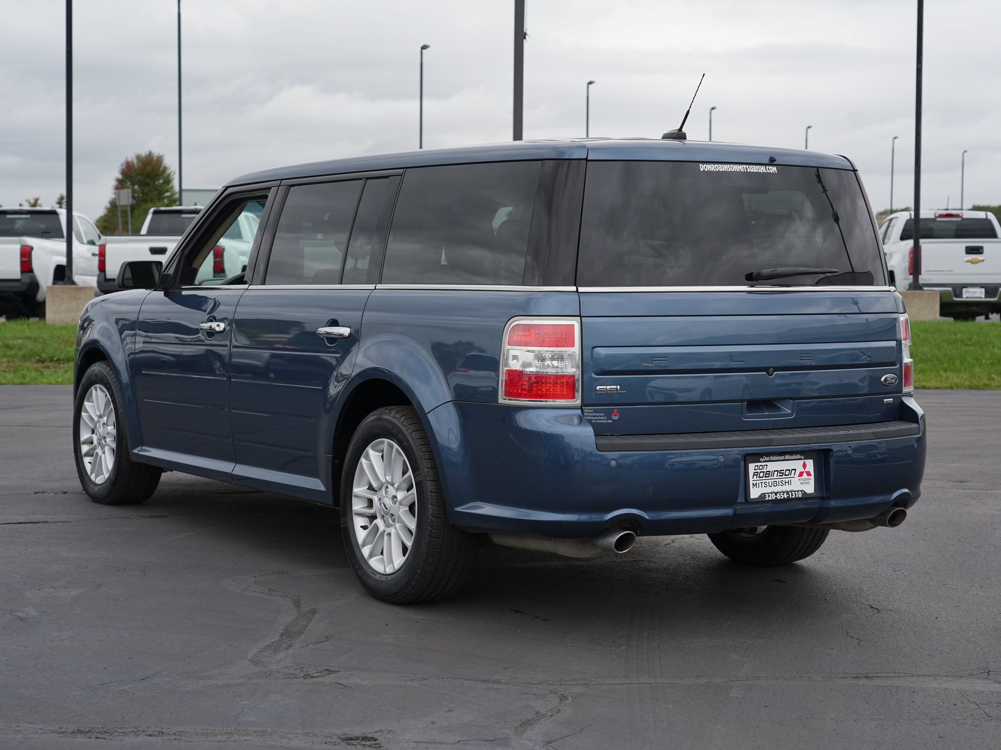 Used 2019 Ford Flex SEL AWD/4WD image 6