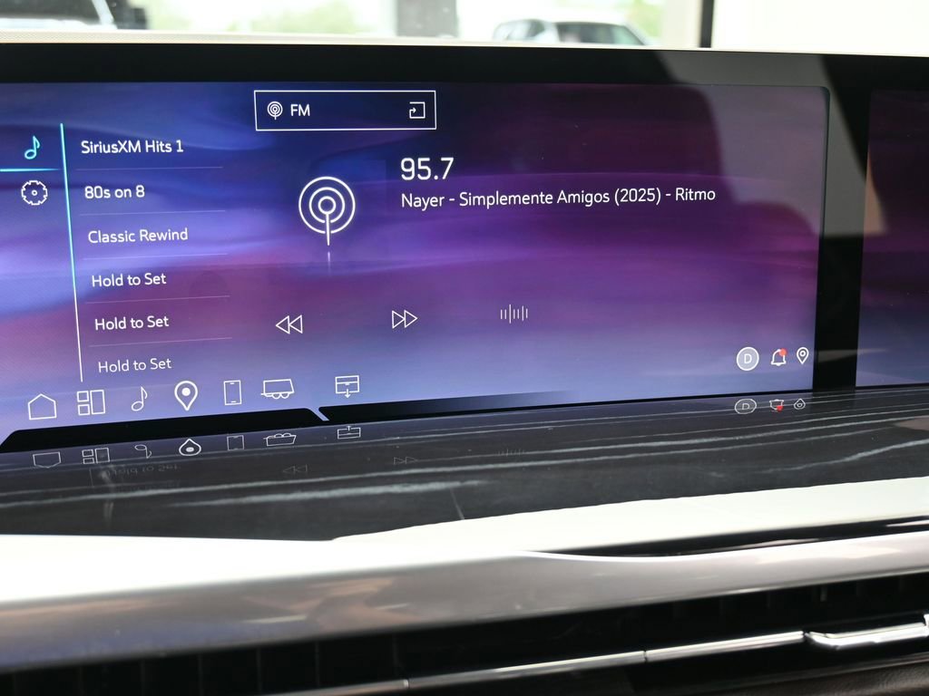 Used 2025 Cadillac Escalade ESV Sport w/ Touring Package image 30