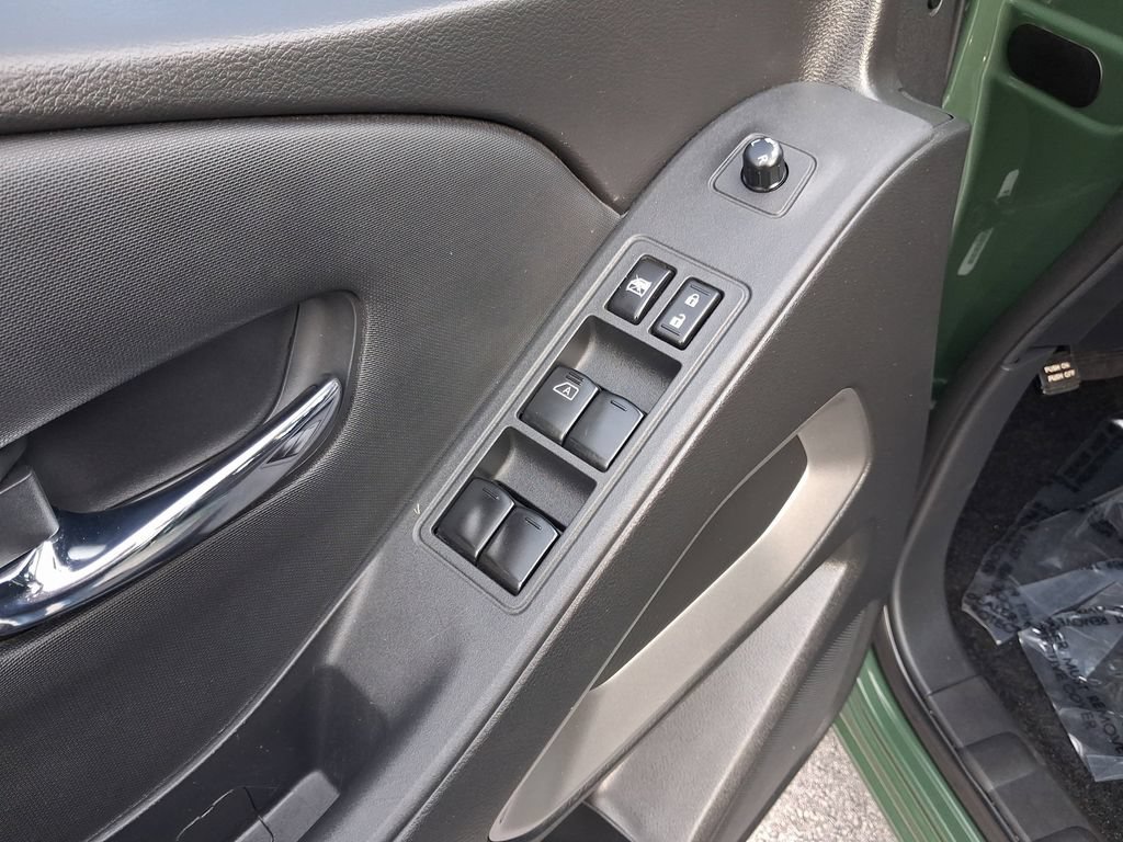 Used 2022 Nissan Frontier SV RWD image 17