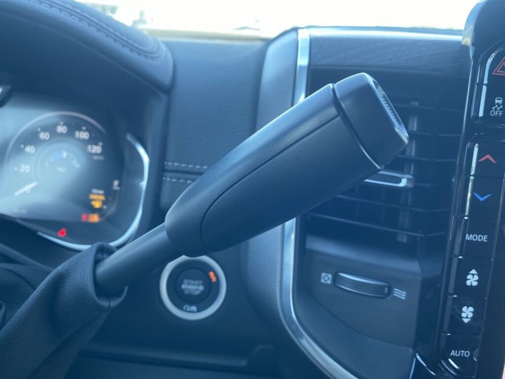 New 2025 RAM 2500 Laramie image 21
