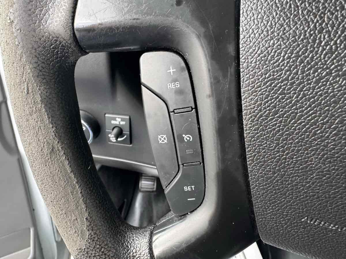 Used 2014 Chevrolet Express 1500 RWD image 14